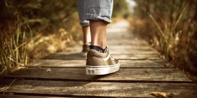 Caminar y Pilates: ¿Por qué caminar no es suficiente para estar en forma?